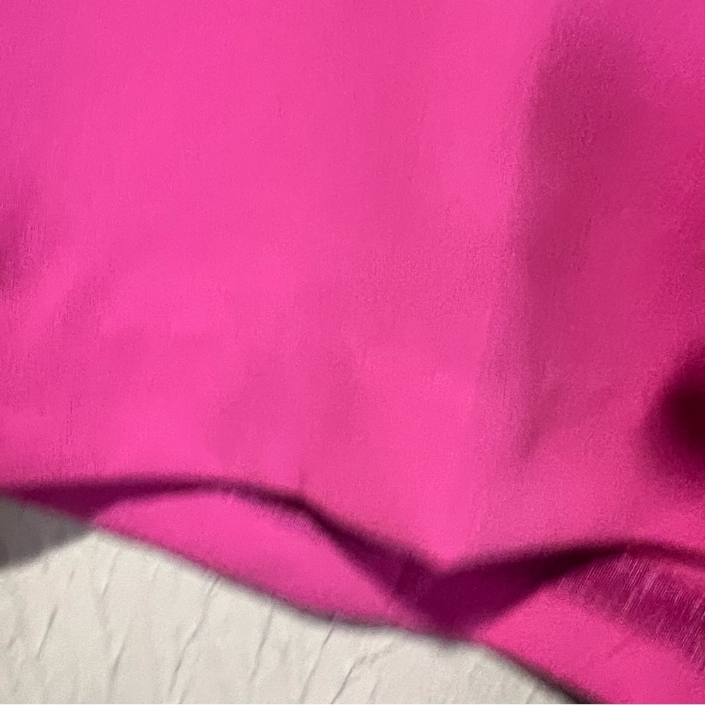 Trina Turk Daulton Crepe High Waisted Trina Pink shorts size 4 - Picture 5 of 15